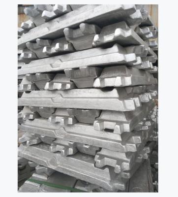 China Capa plástica del polvo del lingote ADC12 de la fundición a presión del aluminio del moldeo por inyección en venta