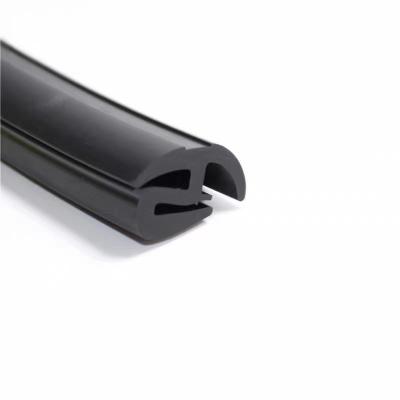 China Excellent UV Resistance EPDM D Seal With 300% Elongation At Break And Ozone Resistance for sale