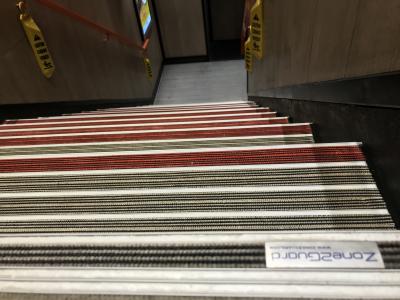 China Red Commercial 2.35mm 18mm Entrance Barrier Matting for sale