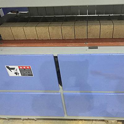 China Automatic Wood Pallet Block Saw Cutting Machine for sale