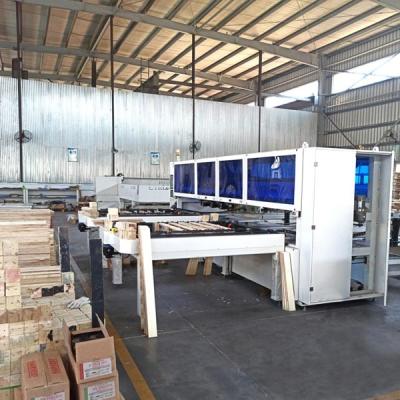 China Pálete de madeira europeia personalizada do CNC da pálete que prega a máquina à venda