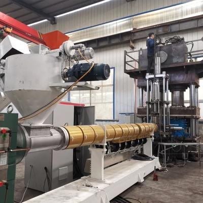 China Pálete plástica da máquina plástica da pálete que pressiona a linha de produção à venda