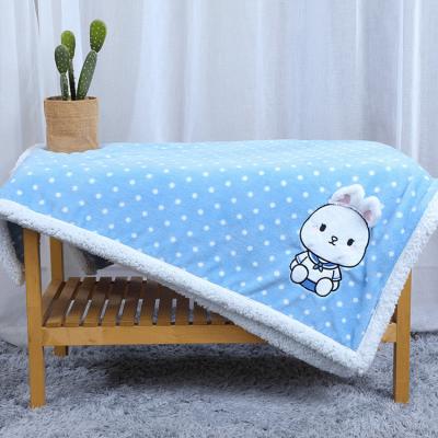 China Baby Micro Flannel Heated Blanket Gift Embroidery Double Ply Fleece Blanket à venda