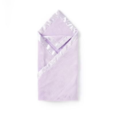 中国 30X40 Purple Fleece Blanket Polyester Baby Satin Trim Throw Blanket 販売のため