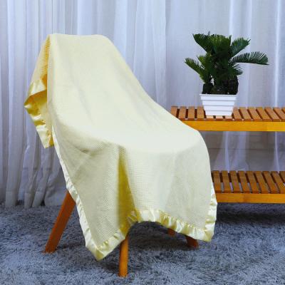 中国 100 Percent Cotton Thermal Blanket Breathable 30x40 Soft Waffle Blanket 販売のため