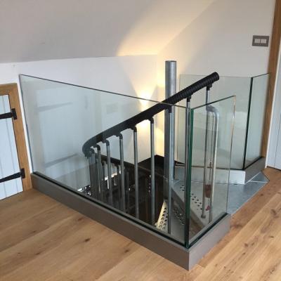 China Grey Aluminum Alloy Railing Glass Stair Balustrade with Fence Handrail and Frameless for sale
