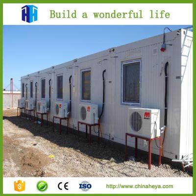 China 20ft 40ft  Custom Container House Combined Flat Pack Modular Container House for sale