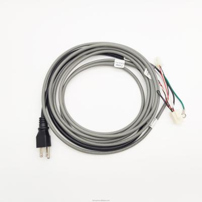 China Arneses de alambre de automóvil de PVC personalizados Cables de alimentación eléctrica con ensamblaje de cable de enchufe de punta en venta