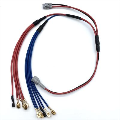 Cina Automotive Cable Auto Wire Harness Assembly Electrical Custom Wire Harnesses For Automobiles in vendita