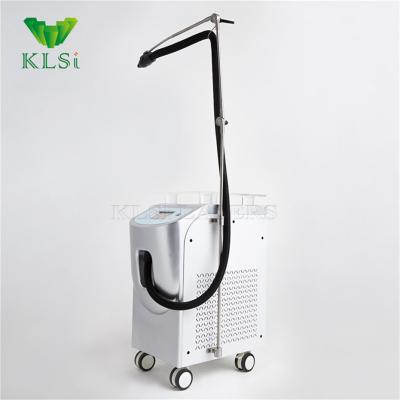 China Vertacial Skin Cooling Machine Co2 Laser Advanced Refrigeration Technology for sale