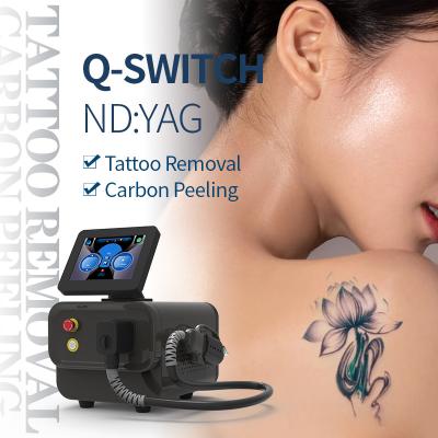 China Q Medizinische Laser-Tattooentfernungsgeräte mit Pulsenergie 532 1064 nm zu verkaufen
