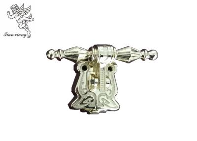 中国 短い管、薄い金H9023 - 1小箱のハンドル ハードウェアが付いている葬儀の振動棺のハンドル 販売のため