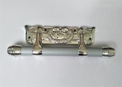 中国 ヨーロッパ式カスタマイズされた映像が付いている銀製の棺の振動ハンドル 販売のため
