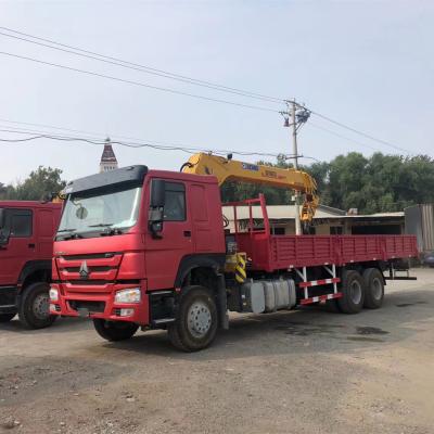China Low Price Second Hand SINOTRUK HOWO 6x4 Truck with Crane for Sale for sale