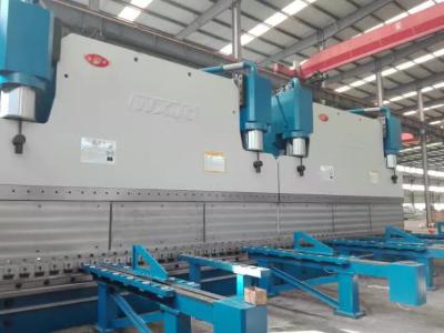 China Automatic CNC Tandem Hydraulic Press Brake 415V / 50Hz 20 Meters 30 - 180 Degrees for sale