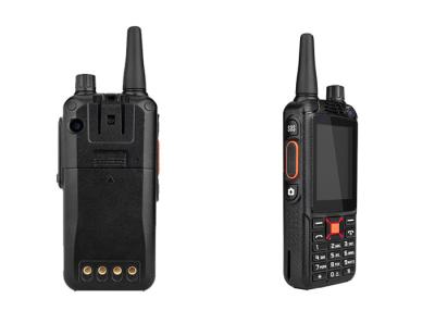 China Outdoor Android 4.4.2 3G WCDMA Handheld Walkie Talkies for sale