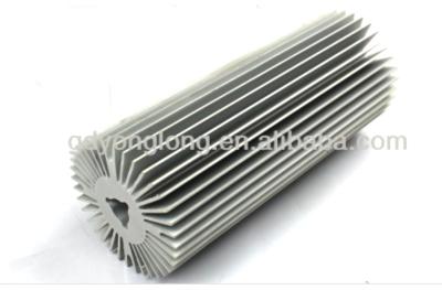 China Dissipador de calor conduzido de alumínio/perfil de alumínio T6 T5 do dissipador de calor da extrusão à venda