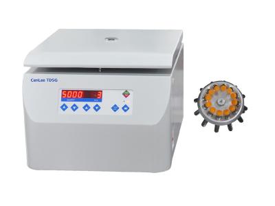 Chine 8A centrifugeuses à vitesse réduite aérodynamiques, machine de centrifugeuse de laboratoire de Tabletype à vendre