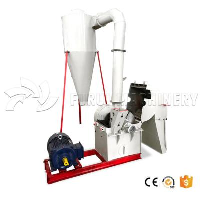 China 22kw Pallet Shredding Machines Impact Pulverizer Machine New Design for sale