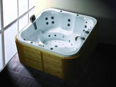 China Outdoor Spa MODEL:YD-555 for sale