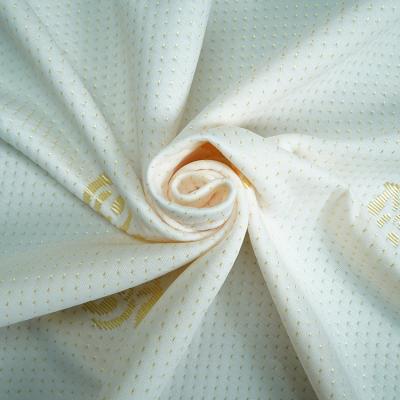 Китай Ткань лоскутного одеяла тюфяка картины 43D золота RoHS подгоняла дизайны продается