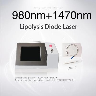 中国 Touch Screen 1470NM Diode Laser Lipolysis Machine With Air Cooling System For Body Contouring In 2-3 Sessions 販売のため