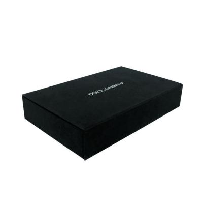 China Wooden Luxury Gift Boxes Black Paper Silk Screen 1C printing for sale