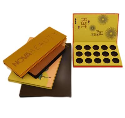 China Caja de embalaje cosmética de la cartulina para la paleta del sombreador de ojos con el sellado en venta