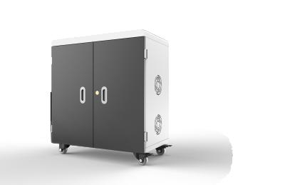 China Carrinho de carregamento para tablets com 36 portas, 2 rodas com freio e saída 5V 2A para uso escolar à venda