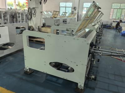 China Salida estable de la máquina de cuerda de papel torcida de estación doble de alta eficiencia 20K para la producción de cuerda de papel en venta