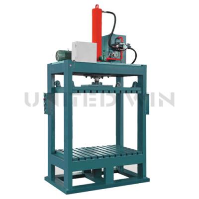 China Vertical Hydraulic Baling Press Machine For Woven Bags 18.5KW for sale