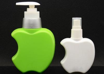 Chine La pomme verte et blanche a formé les bouteilles en plastique de pompe de bouteille de parfum pour le shampooing à vendre