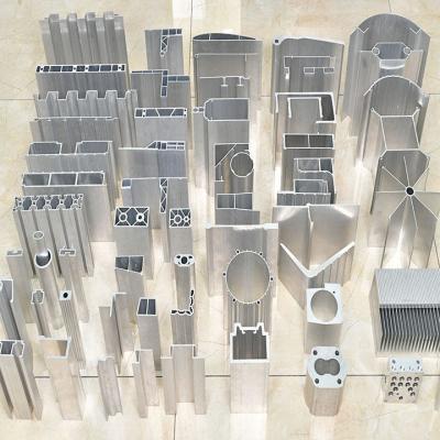 China 6063 Aluminium Extrusionsteile mit Anodisierungsfläche für Ventilatorblätter zu verkaufen
