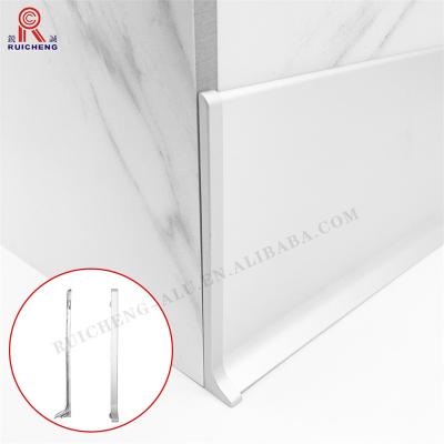 China Waterproof Skirting Aluminium Profile Electroplating Treatment 2.5m Length for sale