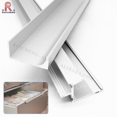 China Mill Finished Aluminium Finger Pull Extrusion Grade 7005 SGS Certificate for sale