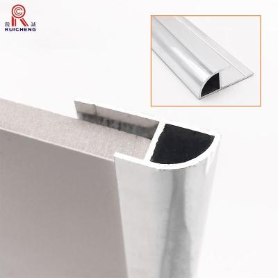 China a guarnição de alumínio do painel de 3mm, resistência de corrosão anodizou a guarnição de canto de alumínio à venda