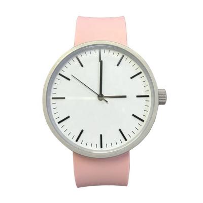 China 2019 new design charm quartz wristwatches with silicone band  hand watch for girl child gift for sale