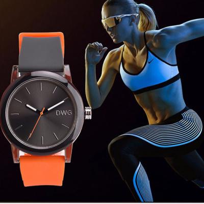 China Plastic Case Silicone Sports Watch , Chrono Sport Quartz Movt Watch for sale