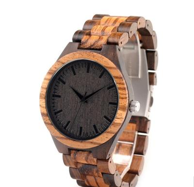 Chine Observez directement la montre en bois naturelle de logo fait sur commande en bois de boîtier de montre de fabrication à vendre
