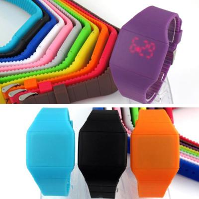 China DWG Silicone Digital Watch , Thin Silicone Touch Screen Watch Customized Color for sale