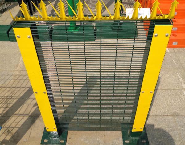 Quality 12.7x76.2mm High Security 358 Anti Climb Fence Powder Coated for sale