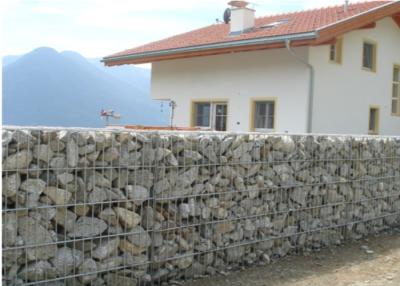 China 75x75mm 4mm Diameter Welded Gabion Mesh 30cm Fence Filled With Rocks for sale