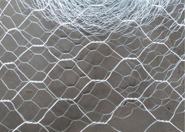 Quality 0.914m 18 Gauge Galvanized Hexagonal Wire Mesh Corrosion Resistant for sale