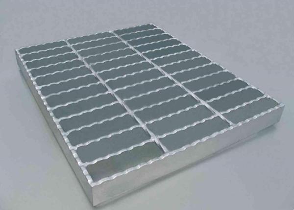 Quality HBGB 32 X 4.5mm Stainless Steel Floor Serrated Metal Grating ISO14001 for sale