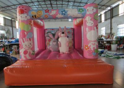 China El conejo inflable del pequeño rosa inflable por encargo de la gorila salta la casa en venta en venta