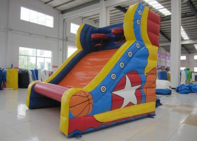 China Jogo inflável pequeno do tiro do basquetebol do lance do basquetebol da sapatilha dos jogos infláveis dos esportes à venda