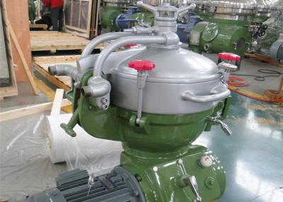 China Green Color Centrifuge Oil Water Separator For Lubricating / Light Diesel for sale