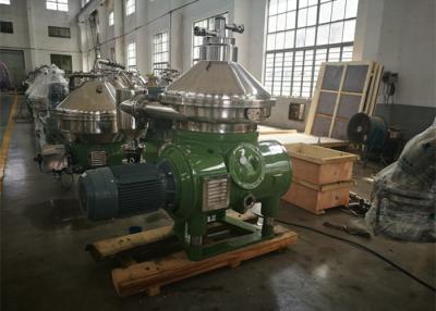China Disk Stack Industrial Oil Separator PLC Program Control For Land Station Purification for sale