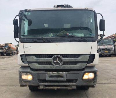 China White Used Zoomlion Concrete Pump Truck 52m 4 Axles Euro3 14.256L for sale