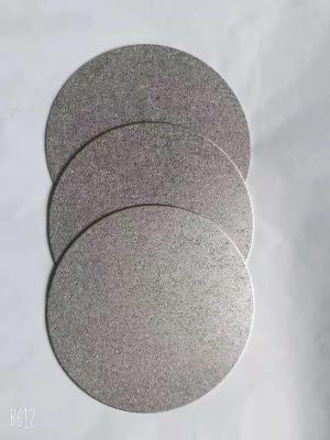 China 5um - 70um Calificación de filtro Placa de titanio sinterizado 30 - 45% Porosidad 3-800M2/M2 HKPa Penetrabilidad en venta